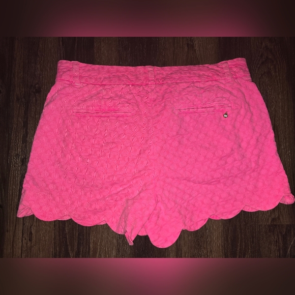 Crown & Ivy Pink Size 10 Scalloped Shelby Shorts - Picture 3 of 6